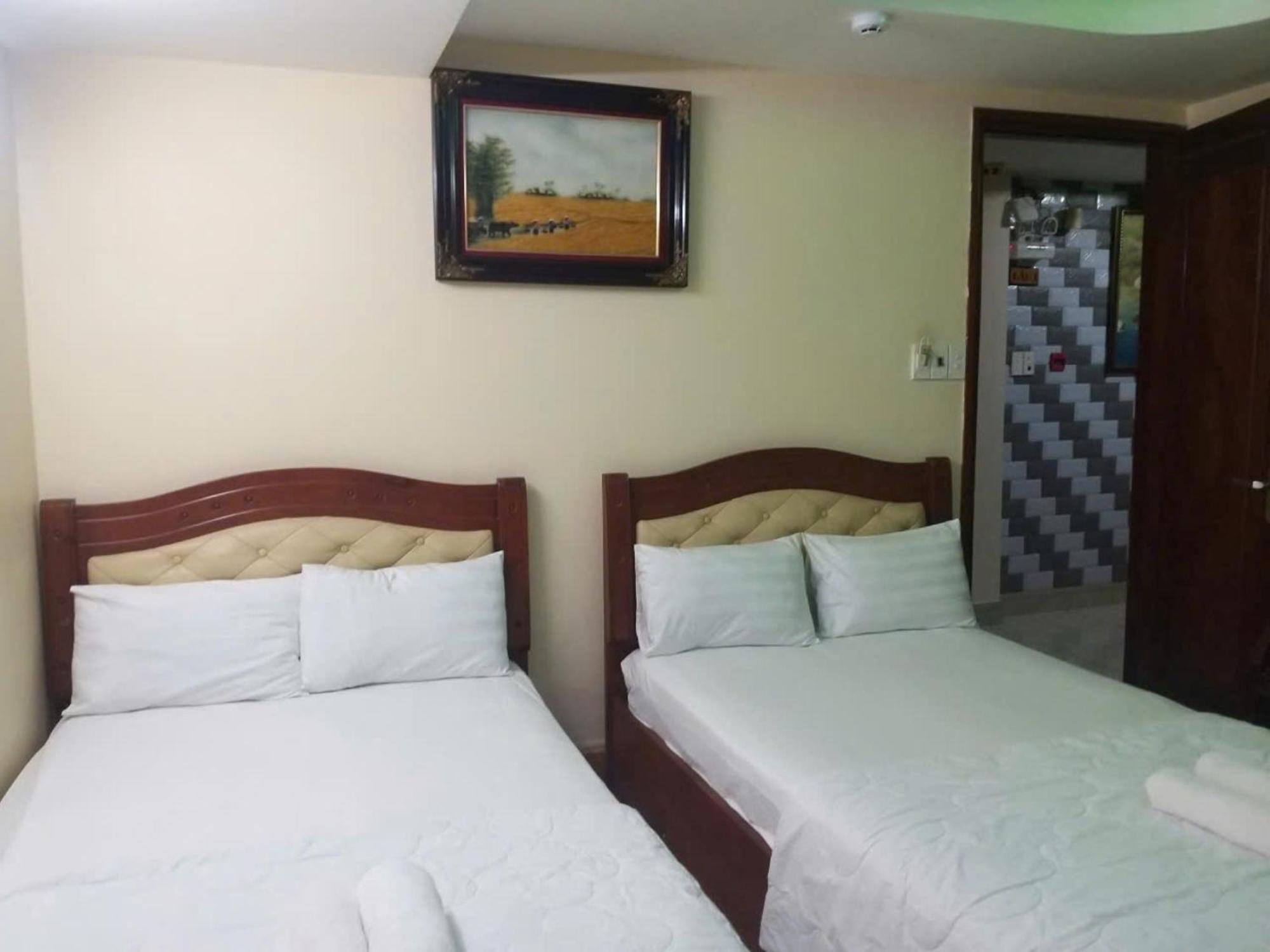 Hotel My Tan Hcm *